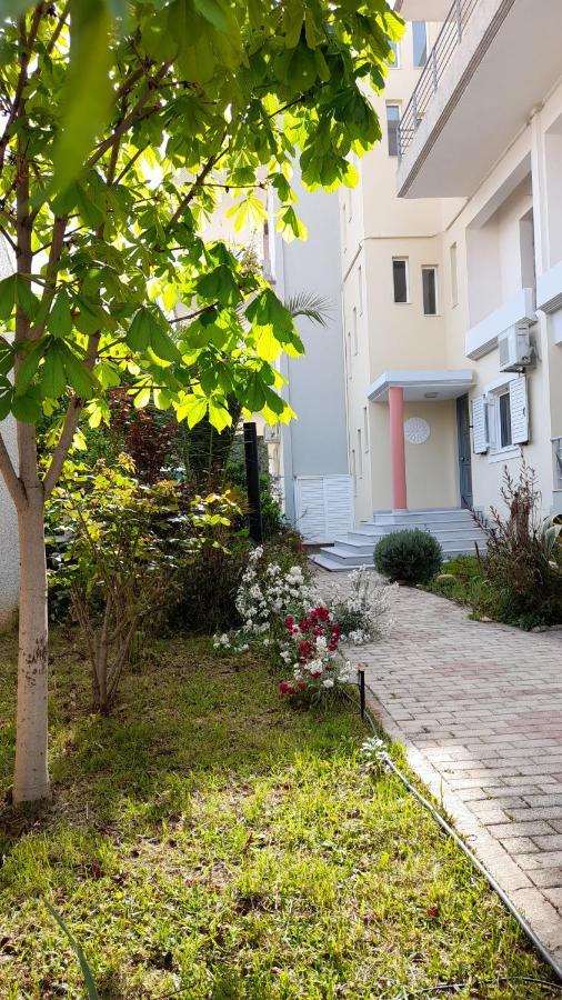 Akrata Rose Garden Apartments I Paralia Akratas Exterior photo