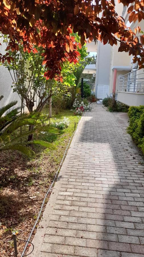 Akrata Rose Garden Apartments I Paralia Akratas Exterior photo