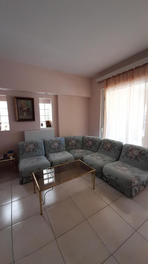Akrata Rose Garden Apartments I Paralia Akratas Exterior photo